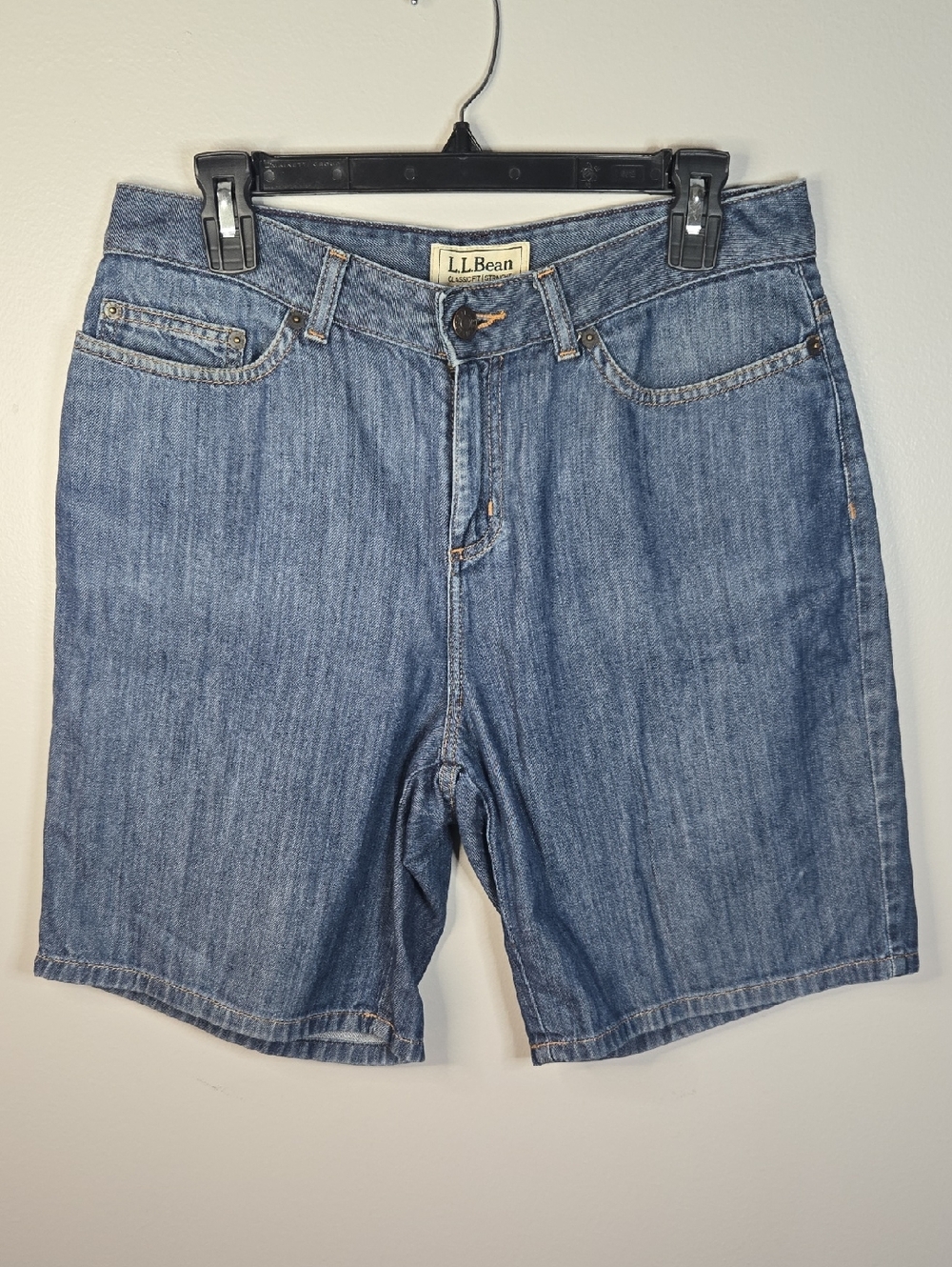 L.L.Bean Women's Size 8 Blue Denim Bermuda Style Jean Shorts